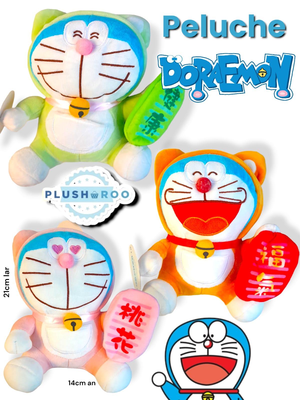 Peluche Premium PLUSHAROO 2024  Doraemon